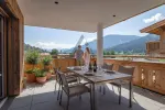 Top_09